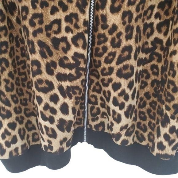 Artizan | Zip  Closure Lightweight Sweater - Picture 5 of 7